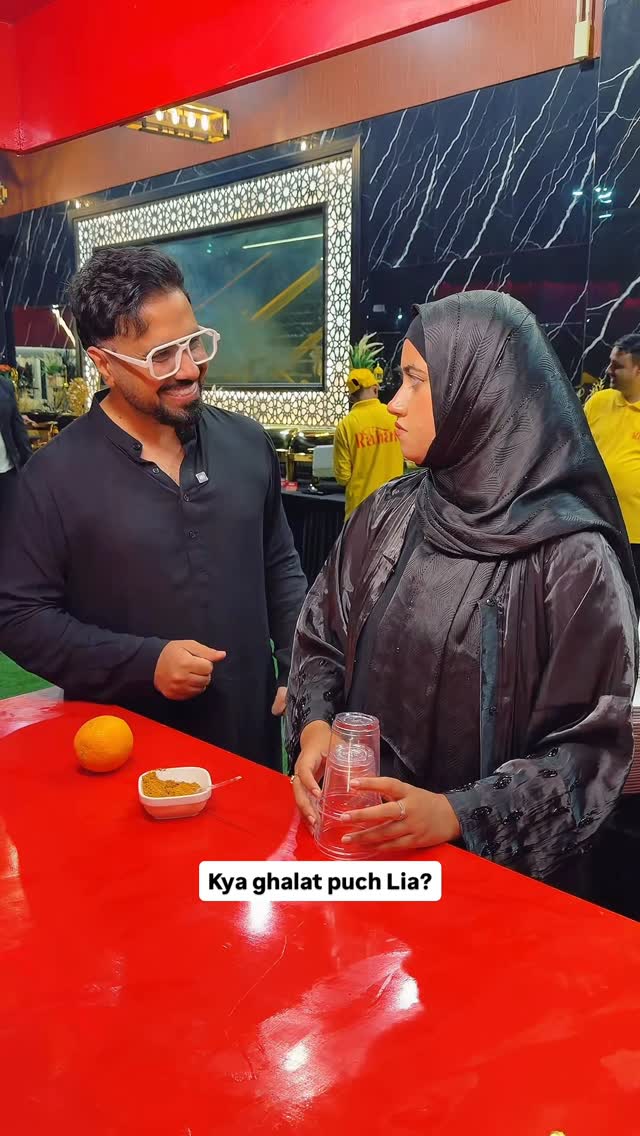 Mobeen Akhtar Reel - Chat to raha tha